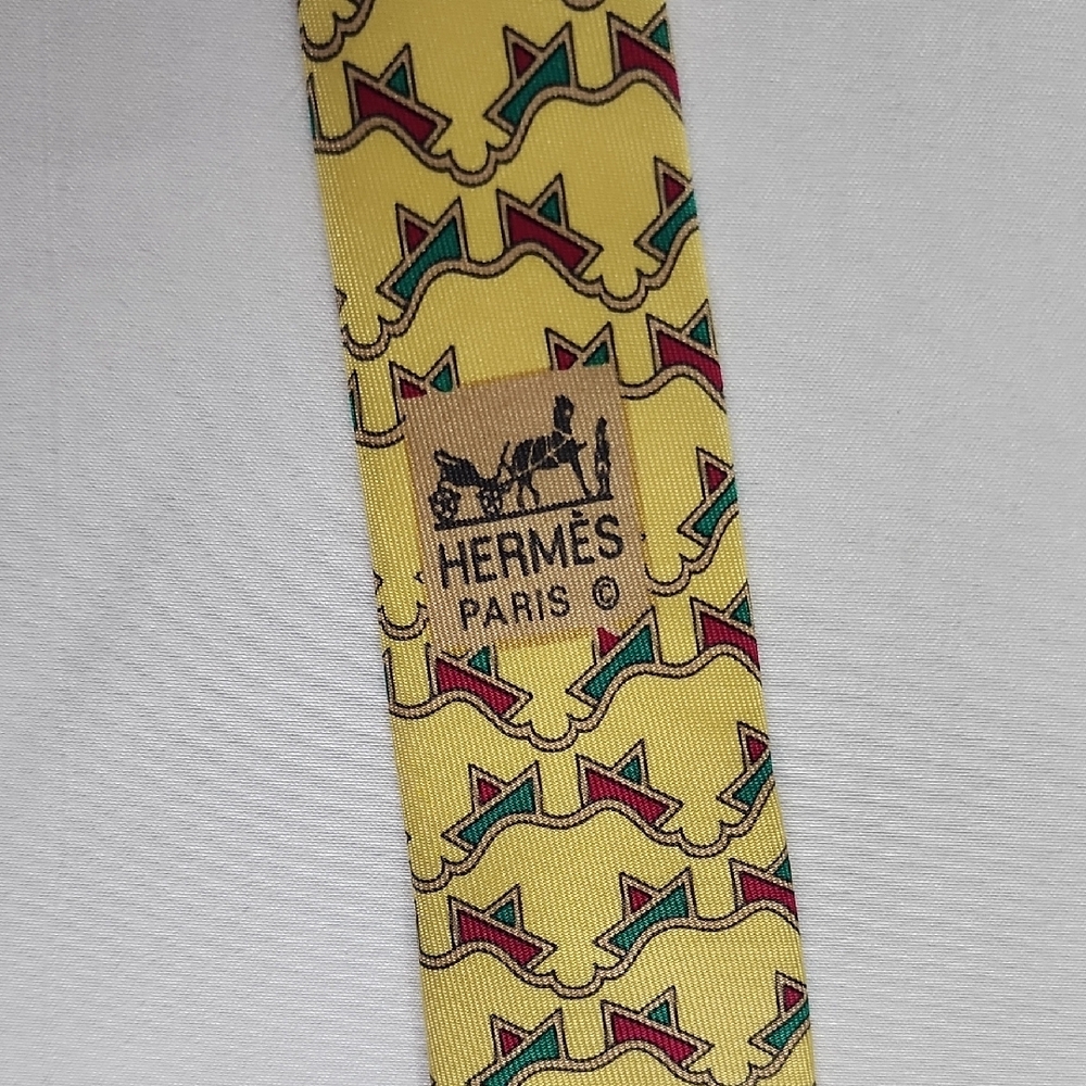 Hermes Yellow Tie with Red and Green Geometric Design - Picture 6 of 7